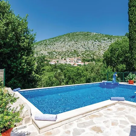 Stunning In Zaton With Jacuzzi * Zaton (Dubrovnik-Neretva)